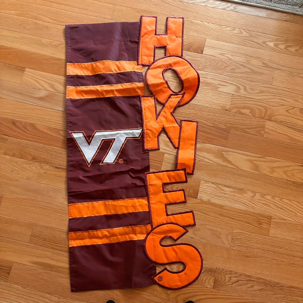 Hokies House Flag 45 x 20